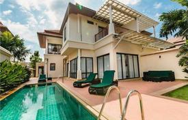 The luxury villa with 4 bedrooms and a private swimming pool which is located in a prime and resort area of the Laguna for $3,860 per week