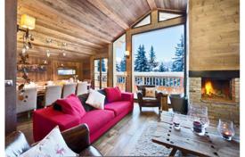 Chalet with a jacuzzi and a home cinema near slopes and the center of Courchevel, France for 9,500 € per week