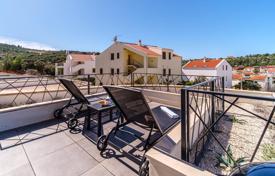 Apartment – Sutivan, Split-Dalmatia County, Croatia for 228,000 €