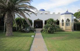 Villa in Arab style on the first line of the sandy beach, San Felice Circeo, Lazio, Italy for 8,200 € per week