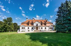 Palace And Dwork Complex In Greater Poland for 1,338,000 €