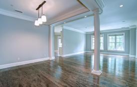 Elegant apartment in a condominium with a tennis court, a business center and a coffee bar, Charlotte, USA for $565,000