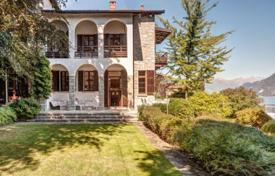 Beautiful renovated villa with a private pier, Oliveto Lario, Italy for 5,900,000 €