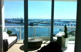 Spacious apartment with ocean views in a residence on the first line of the beach, Miami, Florida, USA for $1,000,000
