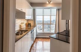 Apartment – Lake Shore Boulevard West, Etobicoke, Toronto,  Ontario,   Canada for C$789,000