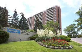Apartment – Scarlett Road, Toronto, Ontario,  Canada for C$744,000