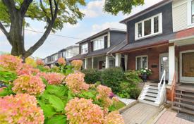 Terraced house – East York, Toronto, Ontario,  Canada for C$1,774,000