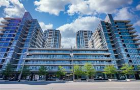 Apartment – The Queensway, Toronto, Ontario,  Canada for C$887,000