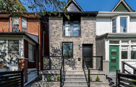Terraced house – York, Toronto, Ontario,  Canada for C$1,649,000