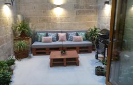 A converted three-bedroom townhouse in the heart of historic Birgu for 560,000 €