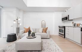 Apartment – Carlaw Avenue, Toronto, Ontario,  Canada for C$937,000