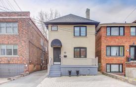 Apartment – Hillsdale Avenue East, Toronto, Ontario,  Canada for C$2,082,000