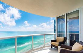 Elite penthouse with ocean views in a residence on the first line of the beach, Sunny Isles Beach, Florida, USA for $3,900,000