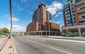 Apartment – Dufferin Street, Toronto, Ontario,  Canada for C$755,000
