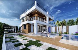 Villa for 2 families (townhouse) with swimming pool in a new complex with infrastructure in Esentepe for 378,000 €