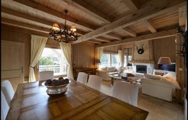 Two-level traditional chalet in Megeve, Alps, France for 26,000 € per week