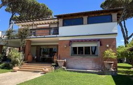 Elegant villa with a swimming pool and tennis court in Lido dei Pini, Lazio, Italy for 1,300,000 €