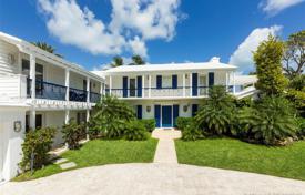 Spacious villa with a garden, a backyard, a pool, a relaxation area, a terrace and a garage, Miami Beach, USA for $9,950,000
