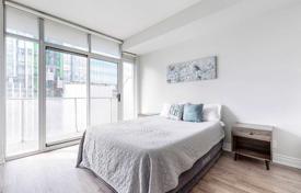 Apartment – Nelson Street, Toronto, Ontario,  Canada for C$841,000