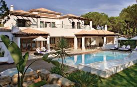 Elite villa with a pool with a 5% yield, Algarve, Portugal for 4,500,000 €