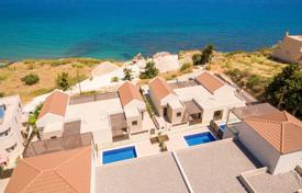 Country house with swimming pool and sea views for 370,000 €