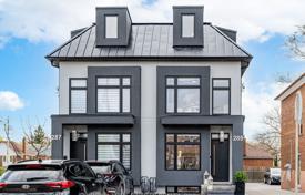 Terraced house – East York, Toronto, Ontario,  Canada for C$2,282,000