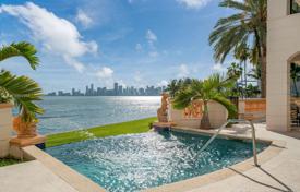 Elite apartment with ocean views in a residence on the first line of the beach, Miami Beach, Florida, USA for $11,995,000
