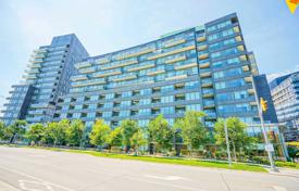 Apartment – Bayview Avenue, Toronto, Ontario,  Canada for C$732,000