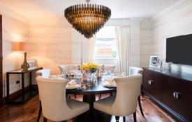 3 Bedroom Duplex with private Terrance in the exclusive Mayfair for £3,900 per week