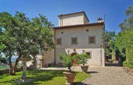 Exclusive villa with views over Florence for 3,900,000 €