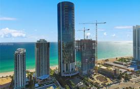 Furnished apartment with a swimming pool, a garage, a terrace and sea views in a building with all amenities, Sunny Isles Beach, USA for $6,999,000