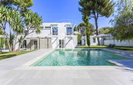 Detached house – Cap d'Antibes, Antibes, Côte d'Azur (French Riviera),  France for 3,850,000 €