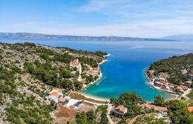 Land plot on the first line from the sea, Hvar, Croatia for 870,000 €