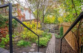 Terraced house – Old Toronto, Toronto, Ontario,  Canada for C$1,628,000