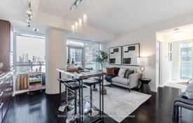 Apartment – York Street, Old Toronto, Toronto,  Ontario,   Canada for C$1,143,000