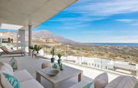 Penthouse for sale in Real de La Quinta, Benahavis for 2,490,000 €