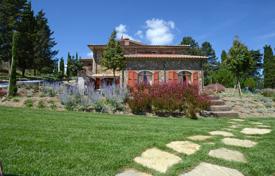 Stone three-storey villa in San Casciano dei Bagni, Tuscany, Italy for 1,880,000 €