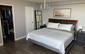Apartment – York, Toronto, Ontario,  Canada for C$1,131,000