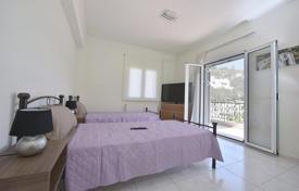 3 bedroom villa with sea views on the outskirts of Agios Nikolaos. Sea views. for 500,000 €