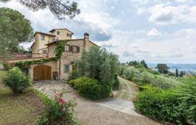 Farmhouse in the hills of Florence. Price on request