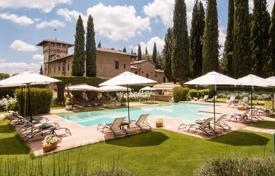 Prestigious historic villa with a swimming pool, a garden and a garage, San Gimignano, Italy for 10,000,000 €