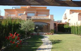 Villa with a garden and a garage, Estepona, Spain for 670,000 €