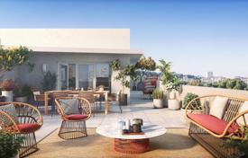 Apartment – Marseille, Bouches-du-Rhône, Provence - Alpes - Cote d'Azur,  France for From 300,000 €
