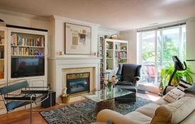 Apartment – Queen Street East, Toronto, Ontario,  Canada for C$1,048,000
