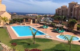 Spacious townhouse with a jacuzzi and sea views, Golf del Sur, Spain for 420,000 €