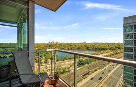 Apartment – Lake Shore Boulevard West, Etobicoke, Toronto,  Ontario,   Canada for C$971,000