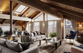 Premium penthouse with a garage near the ski slopes, Meribel, France for 2,495,000 €