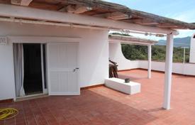 Traditional Greek villa 20 meters from the sandy beach, Sabaudia, Lazio, Italy for 15,000 € per week