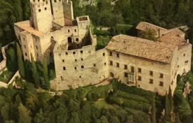 Historic 16th century castle with a garden overlooking Lake Garda and the mountains, Italy for 5,000,000 €