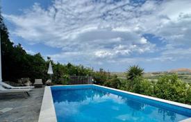 Villa with swimming pool surrounded by green picturesque forests, Roumeli, Crete, Greece for 260,000 €